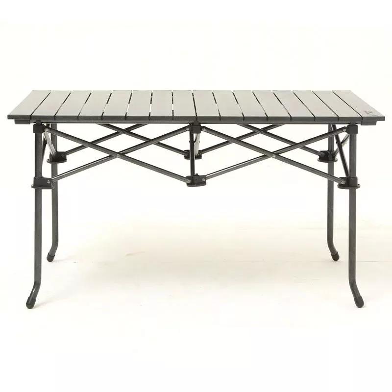 实用与美观兼具；不锈钢桌子