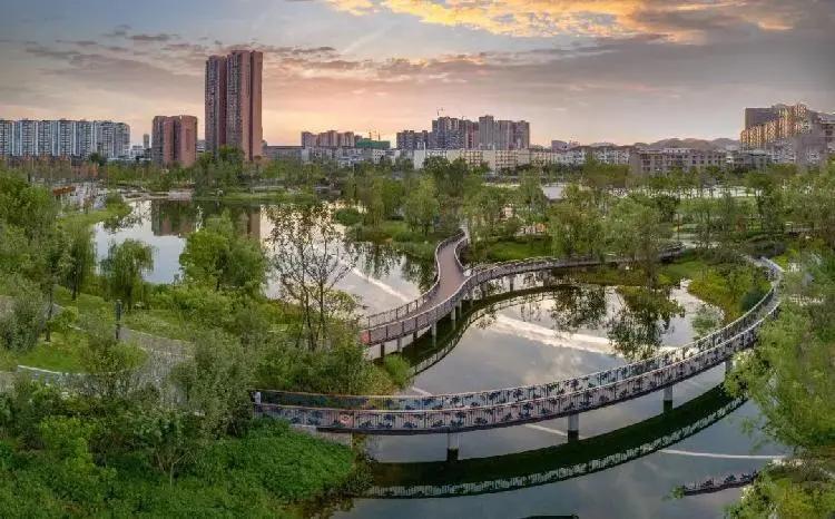 北连东安湖,南接龙泉山1910亩的超级公园10月“上新”