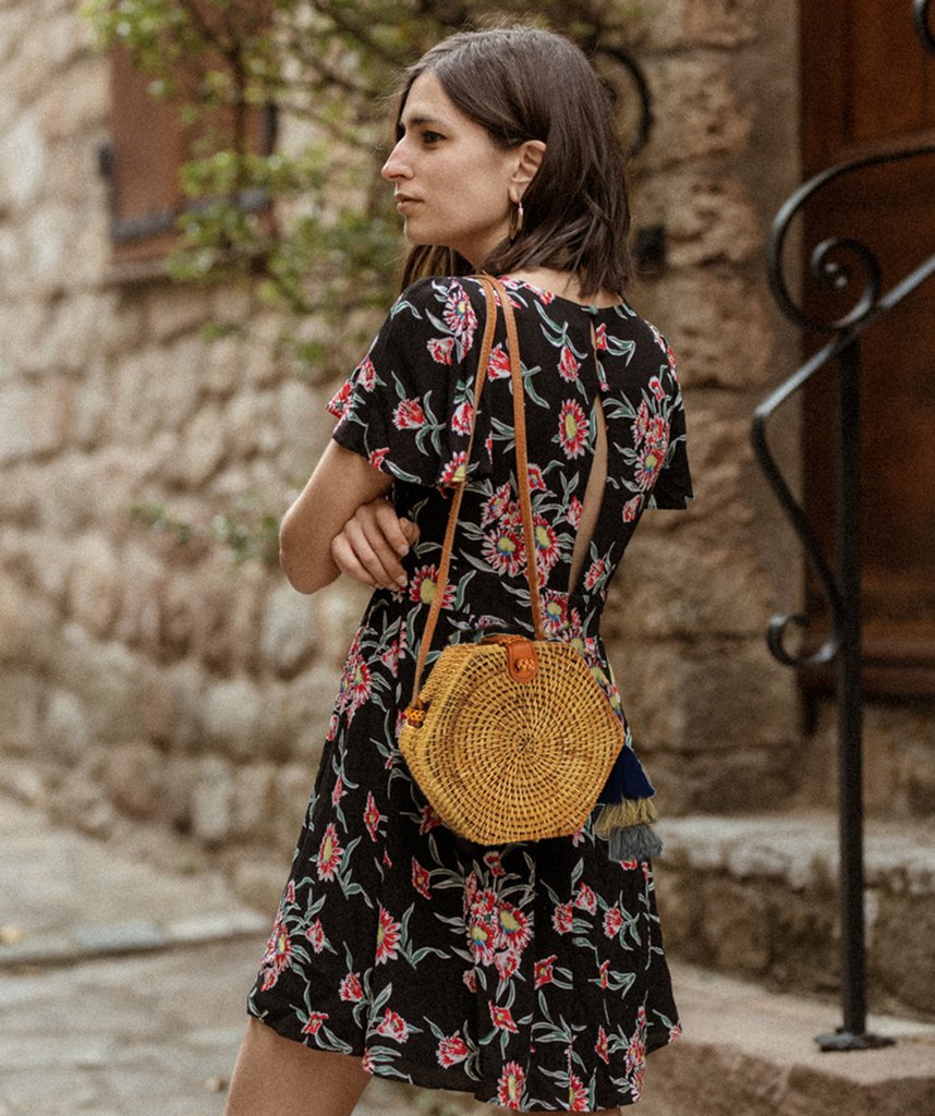 法国轻奢包包排行榜前十名,法国女人选择的5款必备包包