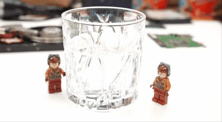 3608xs和小天才q1r手表哪个好,儿童手表360好还是小天才好