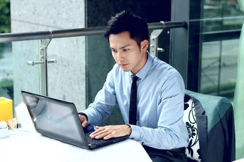 钟汉良版霸道总裁代嫁新娘,钟汉良演霸道总裁电视剧有哪些