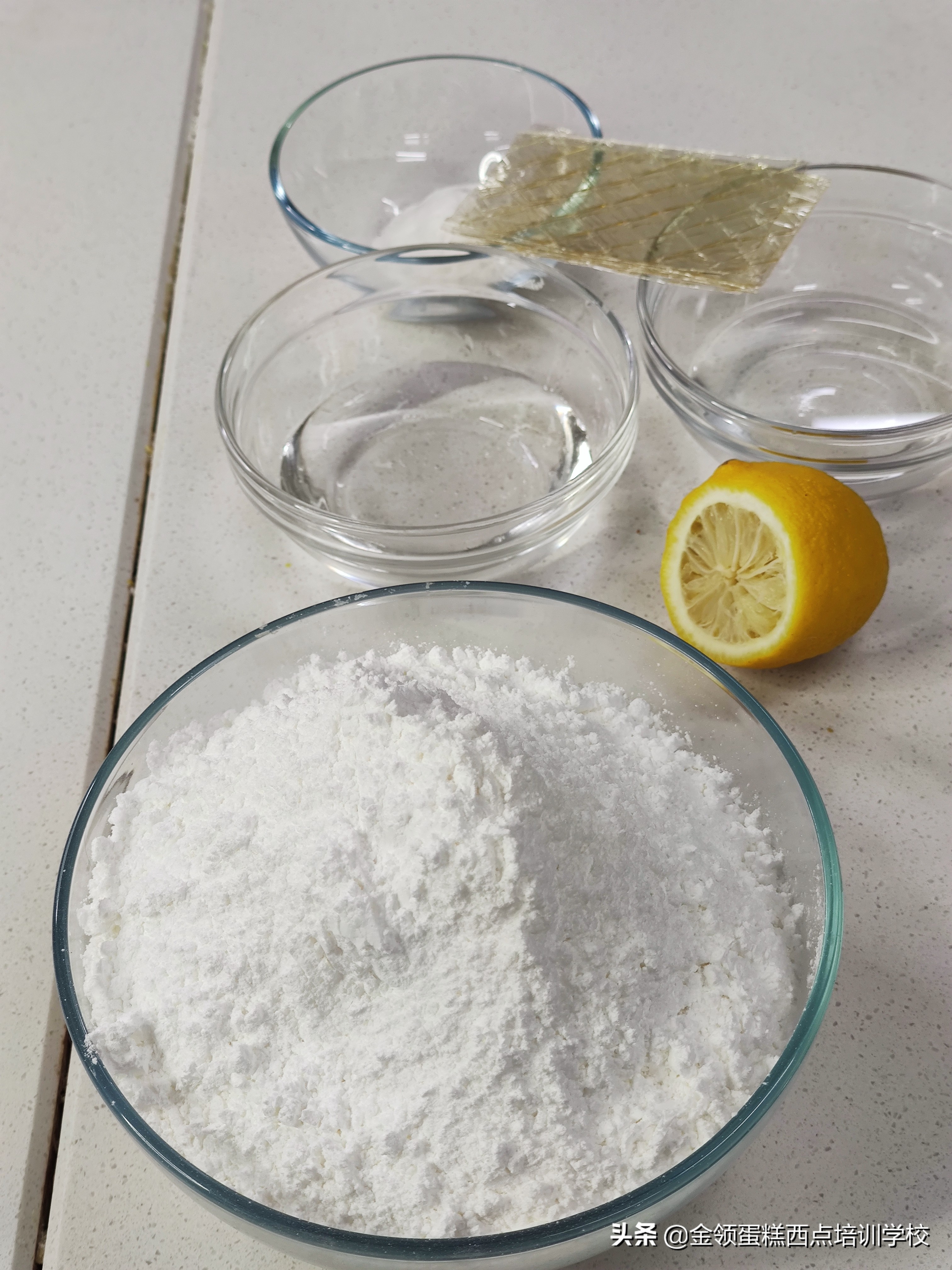 翻糖蛋糕的翻糖皮配方,翻糖做的翻糖蛋糕逼真