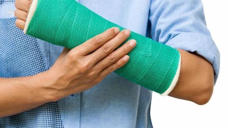 骨质疏松椎体压缩性骨折发病率,压缩性骨折抗骨质疏松治疗