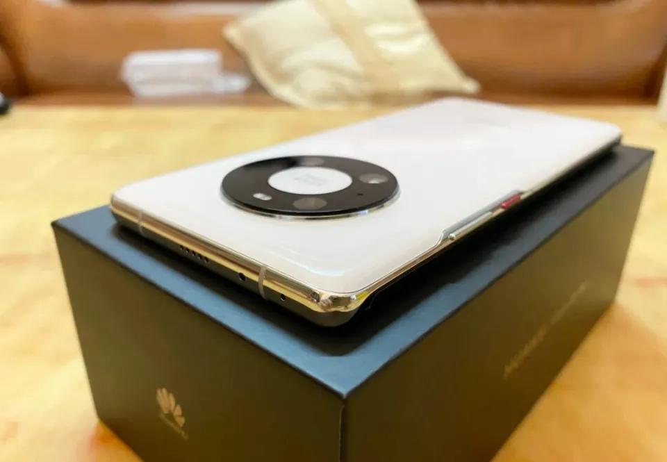 目前小米和华为哪个值得买,华为和小米哪个值得购买