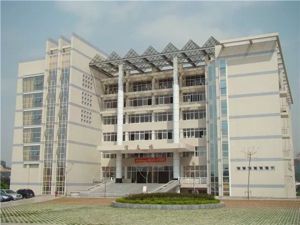 广东中职升本科院校,广东开放大学专科升本科的条件