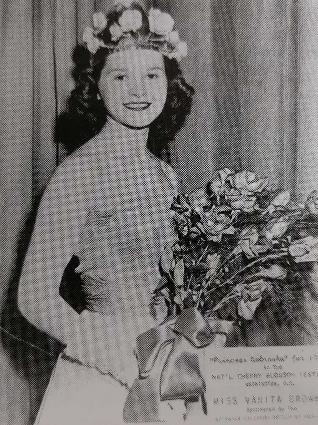 股神巴菲特人生史,股神巴菲特个人经历介绍