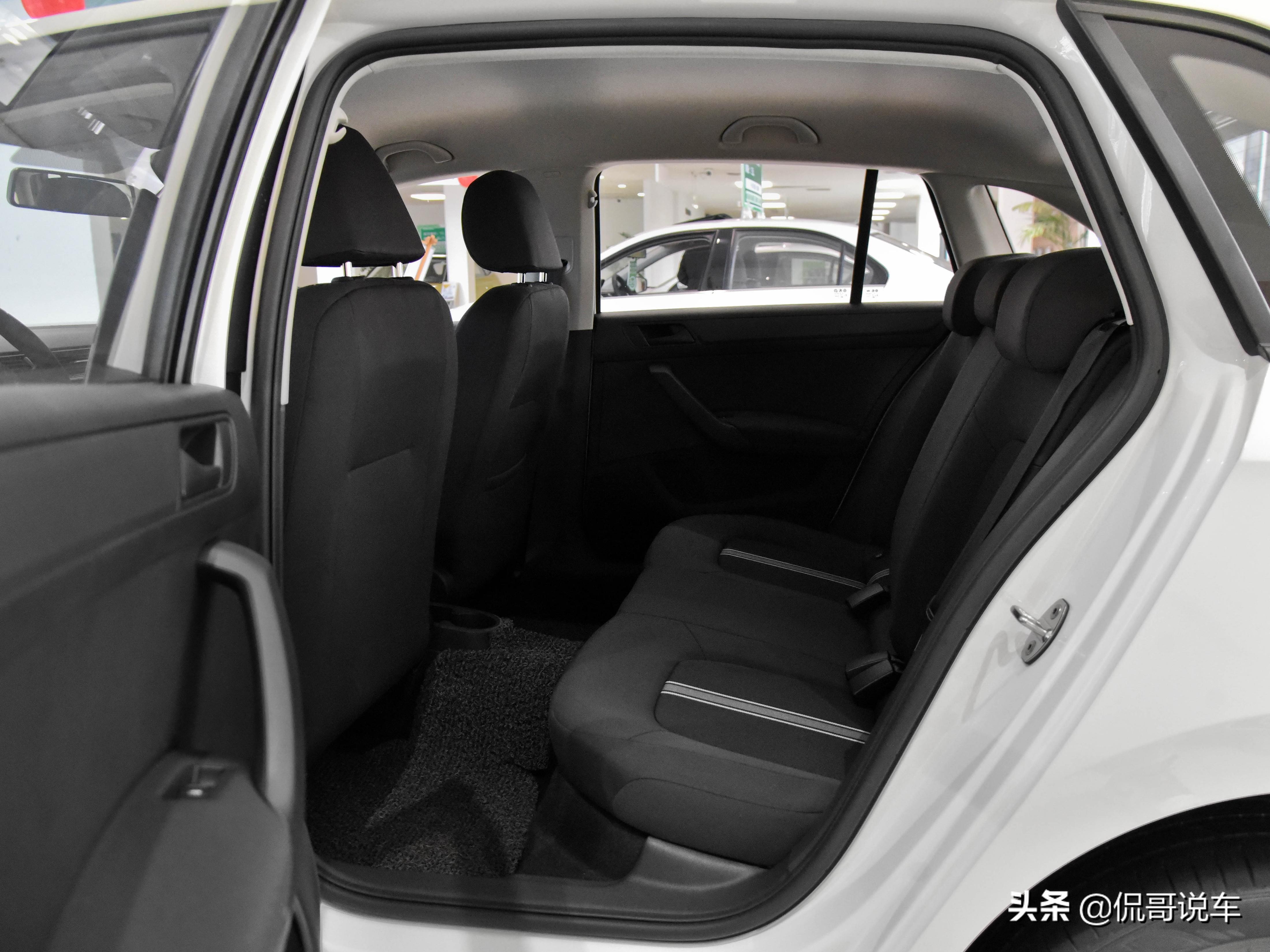 自动挡小型车推荐斯柯达晶锐,自动挡斯柯达昕锐内饰价格