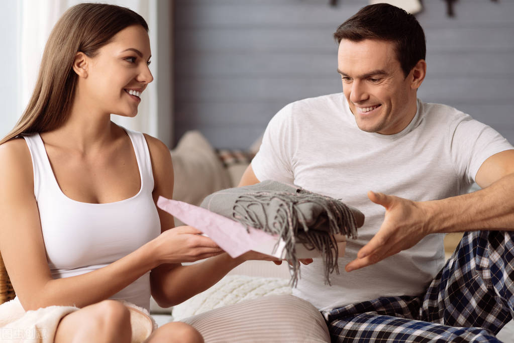 男朋友的称呼，从这几个称呼中可以看出，女朋友的心情很不爽