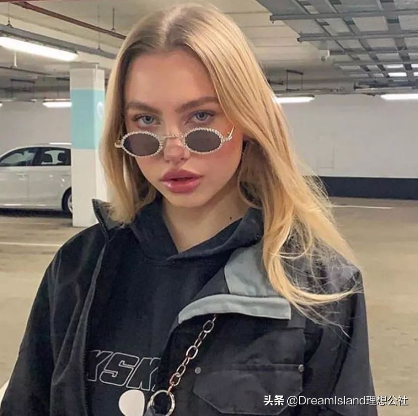 穿搭时尚明星同款,明星都在穿的超经典爆款