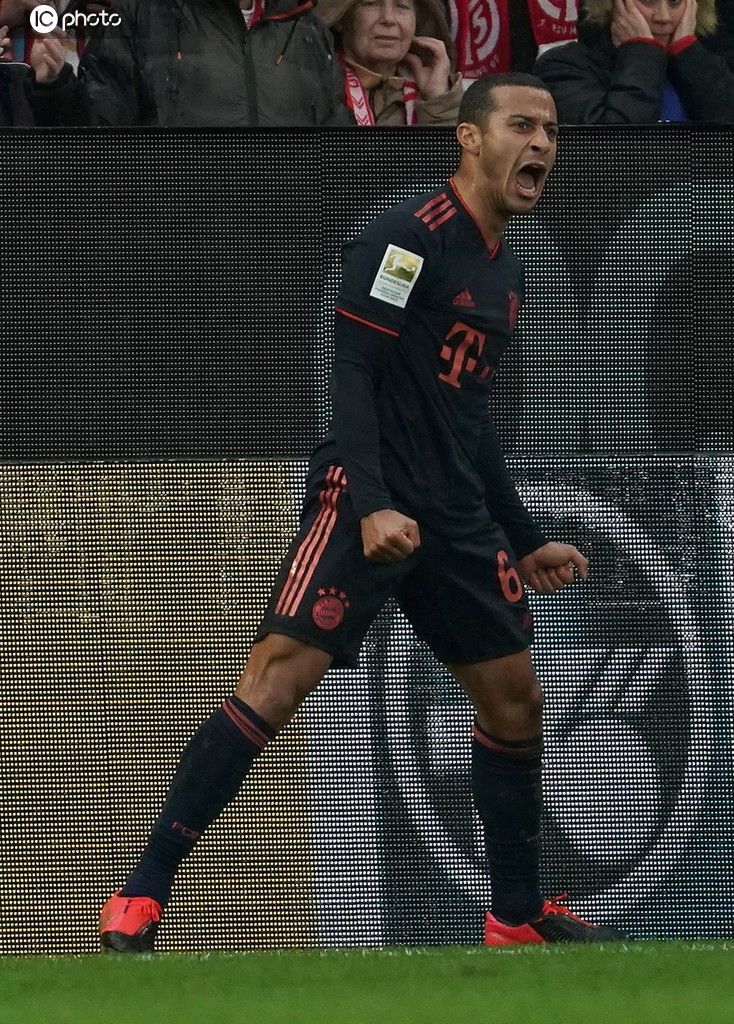 「深度评论」冬歇之后硬仗之前聊聊最近半个月拜仁的攻与防