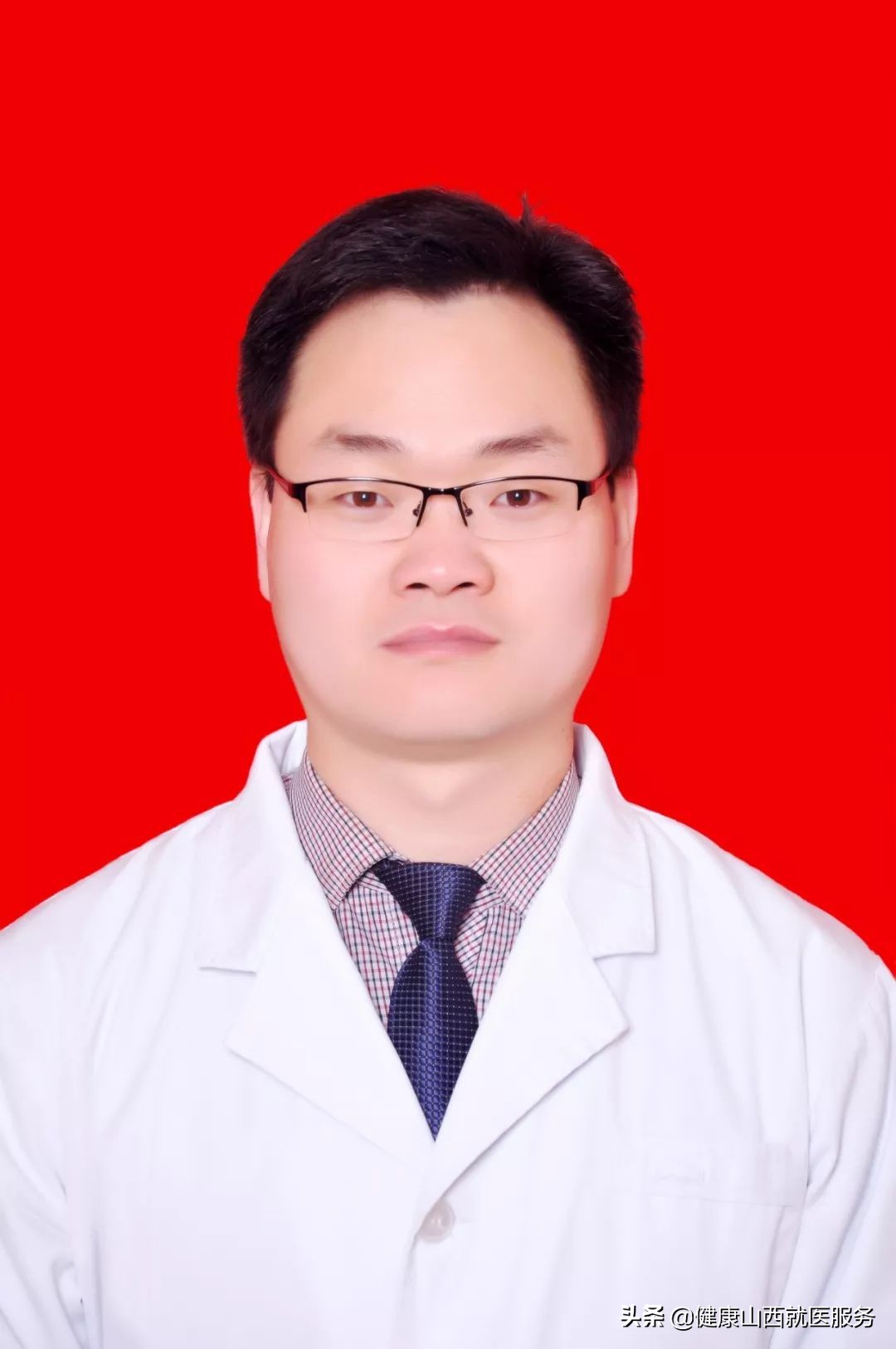 腰部红肿瘙痒起水泡,腰部起小红疙瘩特别痒如何治疗