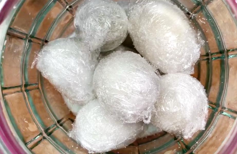 腌咸鸭蛋要不要十三香,腌咸鸭蛋要不要加花椒