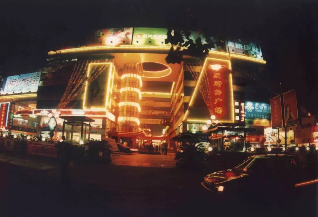 夜游淄博网红打卡地有哪些,淄博最火的烧烤网红打卡地位置