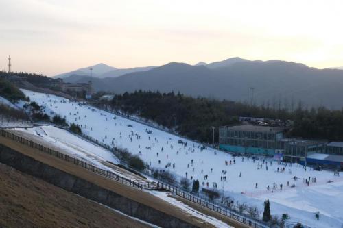 广东出发浙江安吉滑雪旅游攻略,安吉滑雪一日游