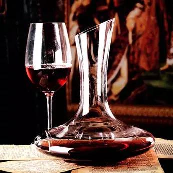 葡萄酒为什么要醒酒,葡萄酒为什么要醒酒挥发二氧化硫