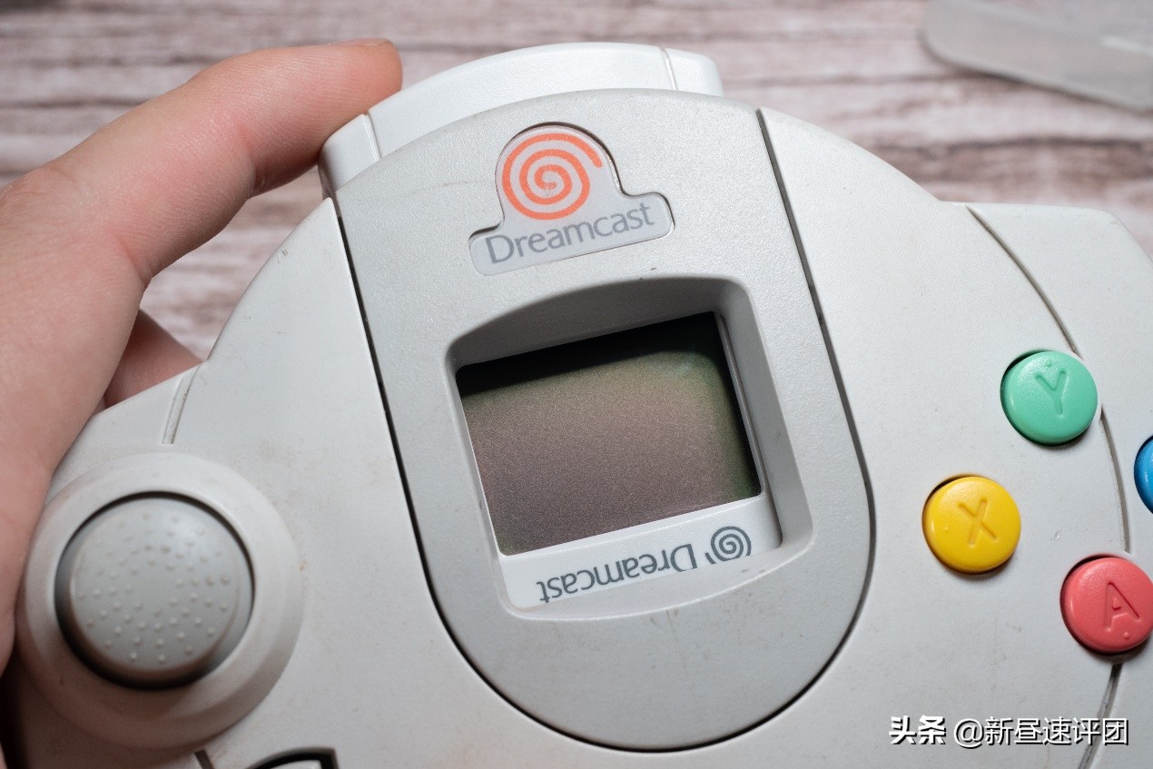 翻新修复DreamCast游戏机：好端端的产品，差点让公司倒闭