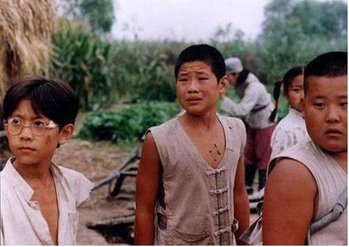 知名童星沦为阶下囚,童星沦落为阶下囚