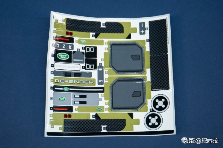 乐高路虎42110拼装详细过程,乐高路虎42110