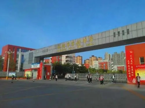 2022咸阳彩虹中学高考一本率,2022年咸阳实验高考成绩