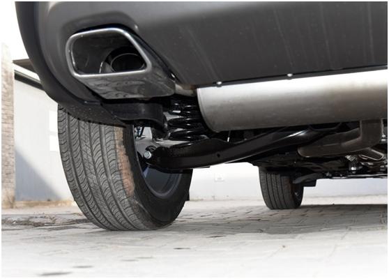 新款jeep自由光颜值大增,全新jeep自由光耗油吗