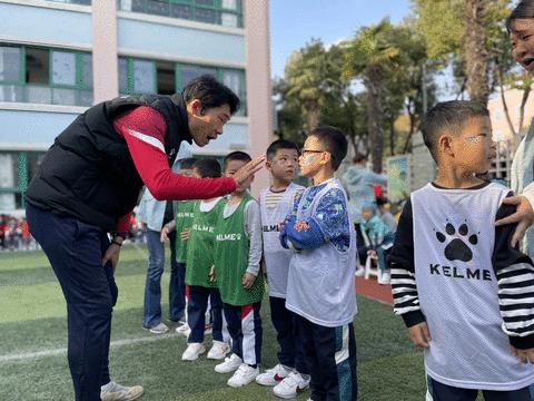 南京市浦口区凤凰幼儿园：快意奔跑“足”够精彩，点燃幼儿足球梦
