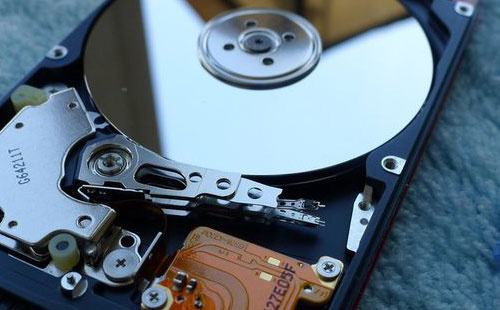 进入pe系统后找不到本地磁盘,进入pe系统不显示固态硬盘