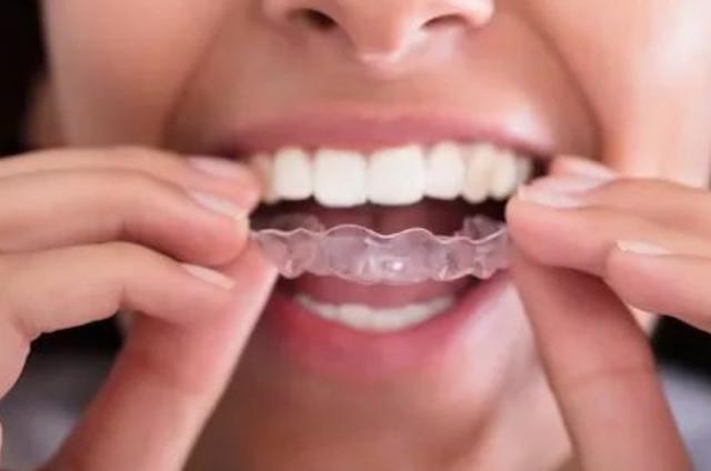 孩子磨牙咯咯响是不是肚子里有虫,23岁晚上磨牙是肚子里有虫子吗