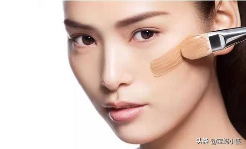 化妆品的正确使用顺序,化妆品的使用顺序和顺口溜