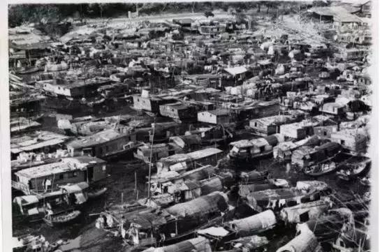 英国殖民下的香港真的那么好吗？