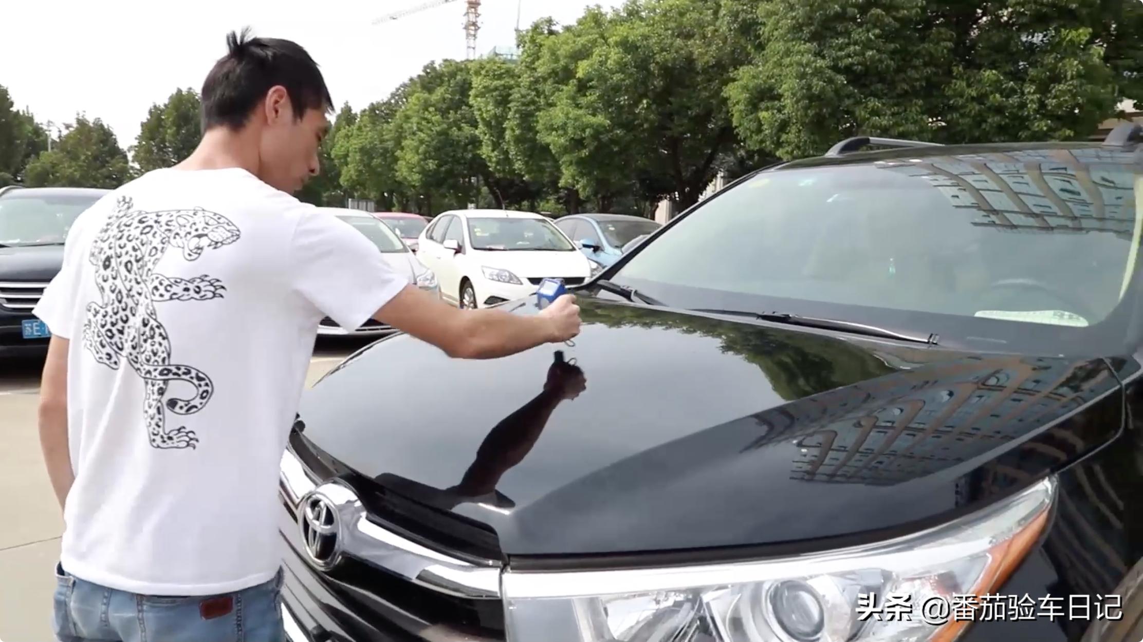 帮客户检测不到两年的丰田汉兰达，价格略高但是车况很值