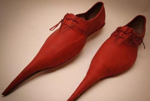 英国15-20世纪大变化女性服装,中世纪绝美服装