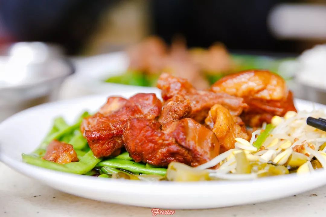 猪脚饭陪海口人长大,海口人陪猪脚饭老去