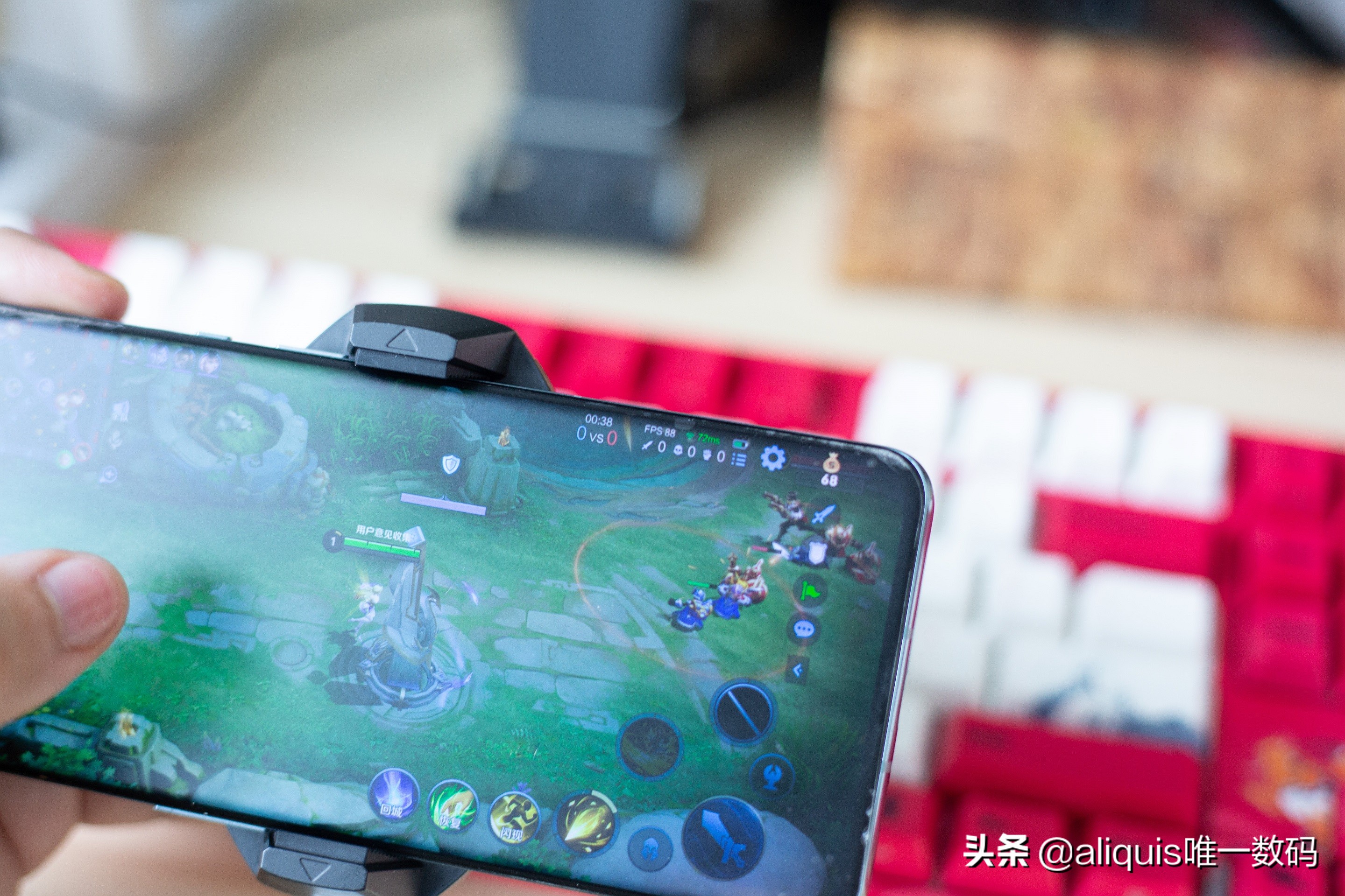 红魔手机散热神器测评,手机超强制冷器