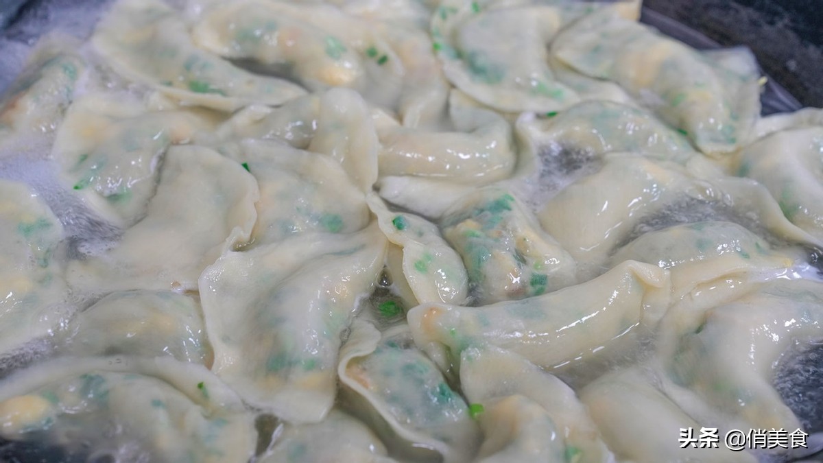 韭菜馅饺子放冰箱怎么保持馅翠绿,包韭菜肉馅饺子记住3放2不放
