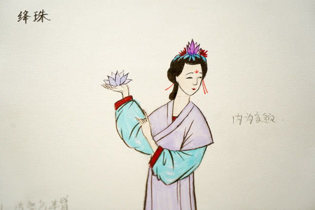 汉服配饰夏扇子,中国汉服在全球卖火爆