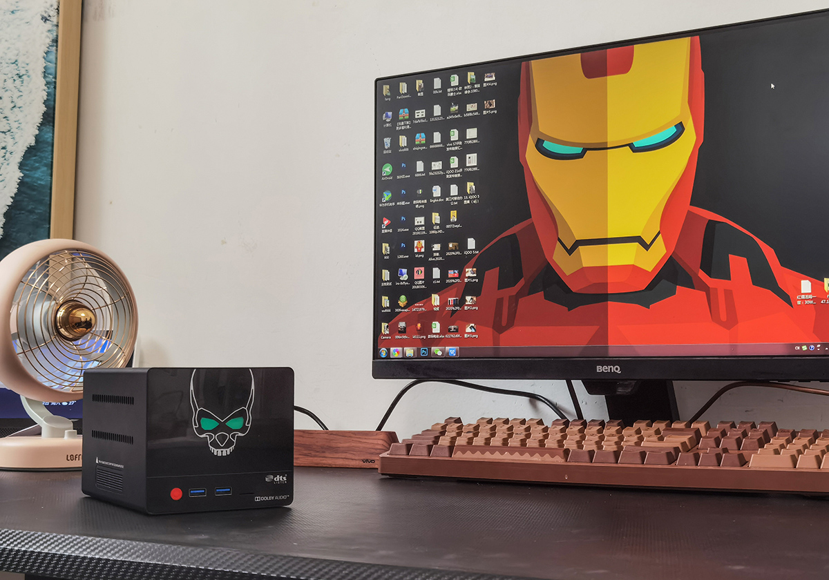 零刻电视盒评测：4G+64G发烧配置，还能扩展32T空间