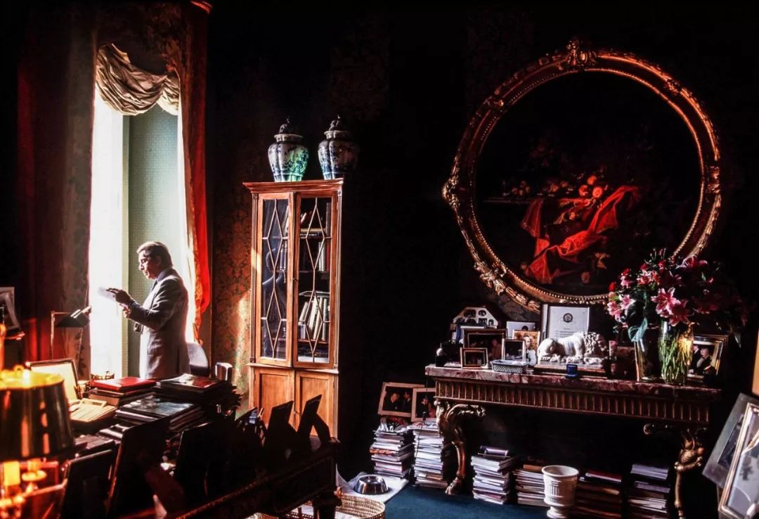 意大利品牌华伦天奴,华伦天奴首席设计师