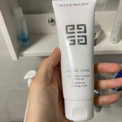 敏感肌洗面奶测评红黑榜,长痘适合用的洗面奶真实测评