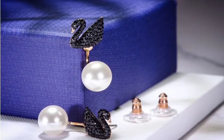 气质女生饰品,气质女神都戴这几种首饰