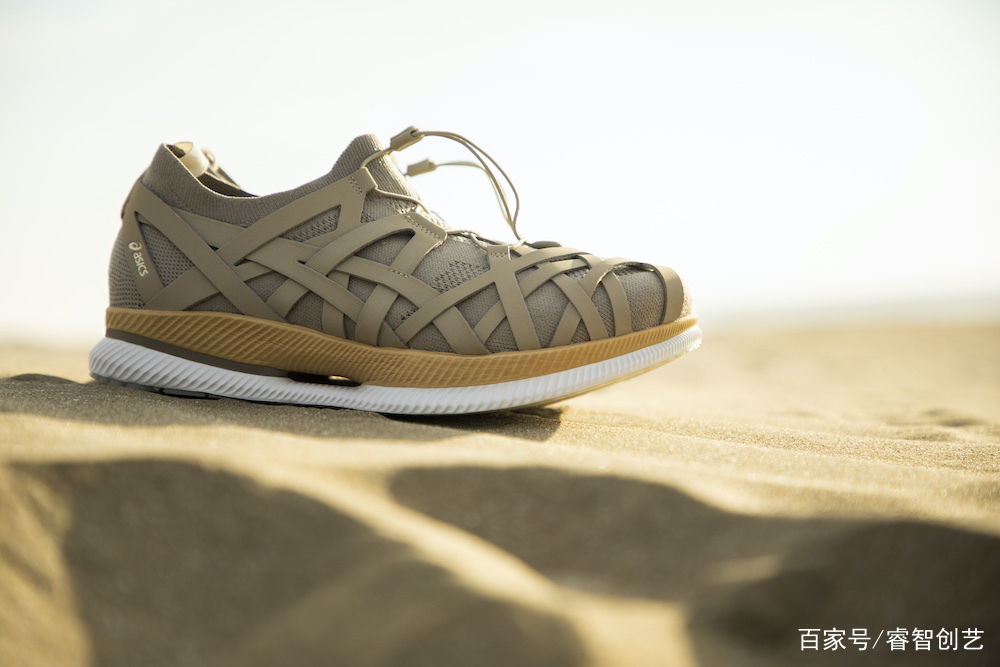 asics联名隈研吾黑色,隈研吾asics