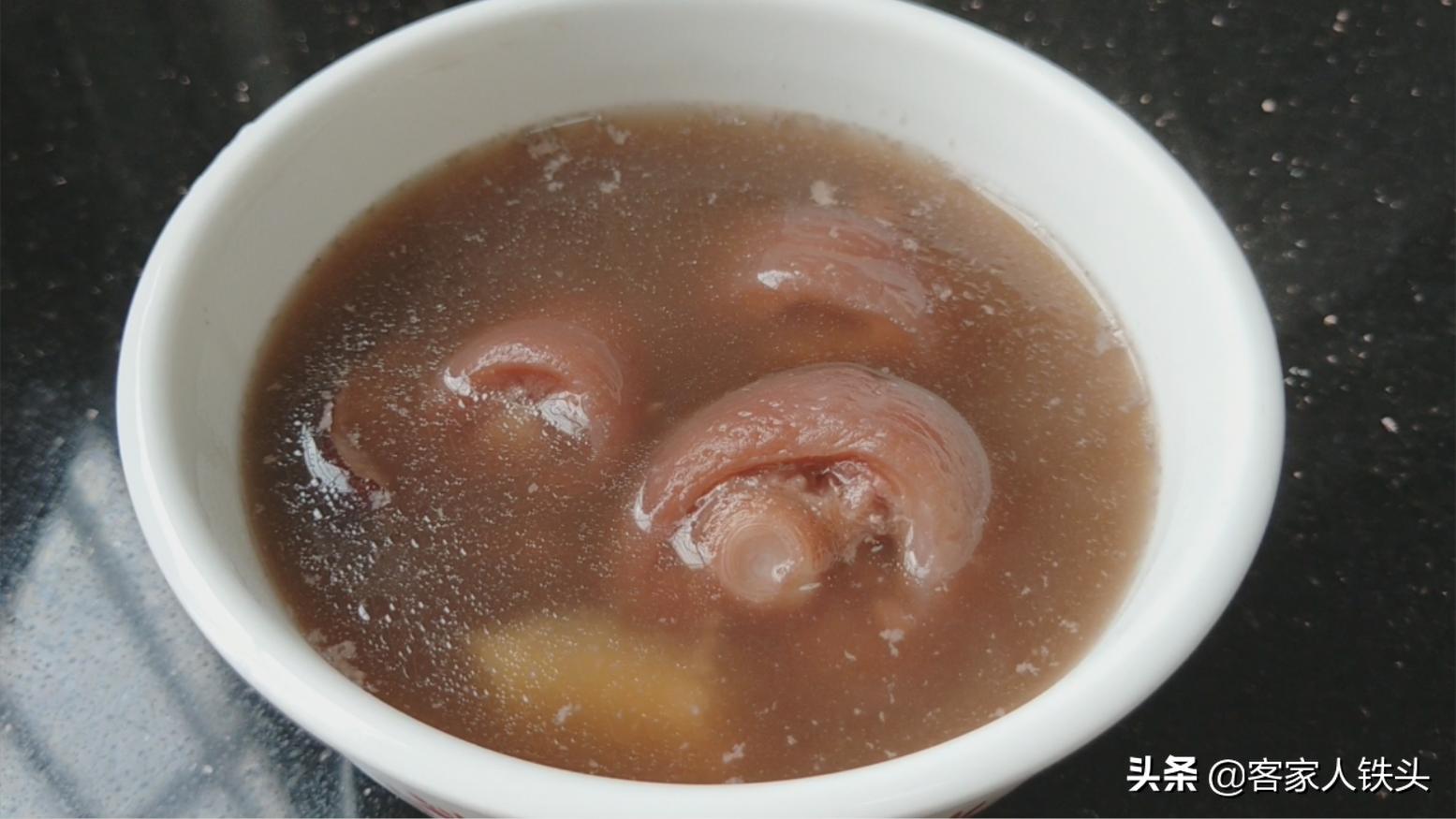 这碗汤清甜润燥补虚养颜冬季必备,夏天给家人多煲这道汤简单滋补