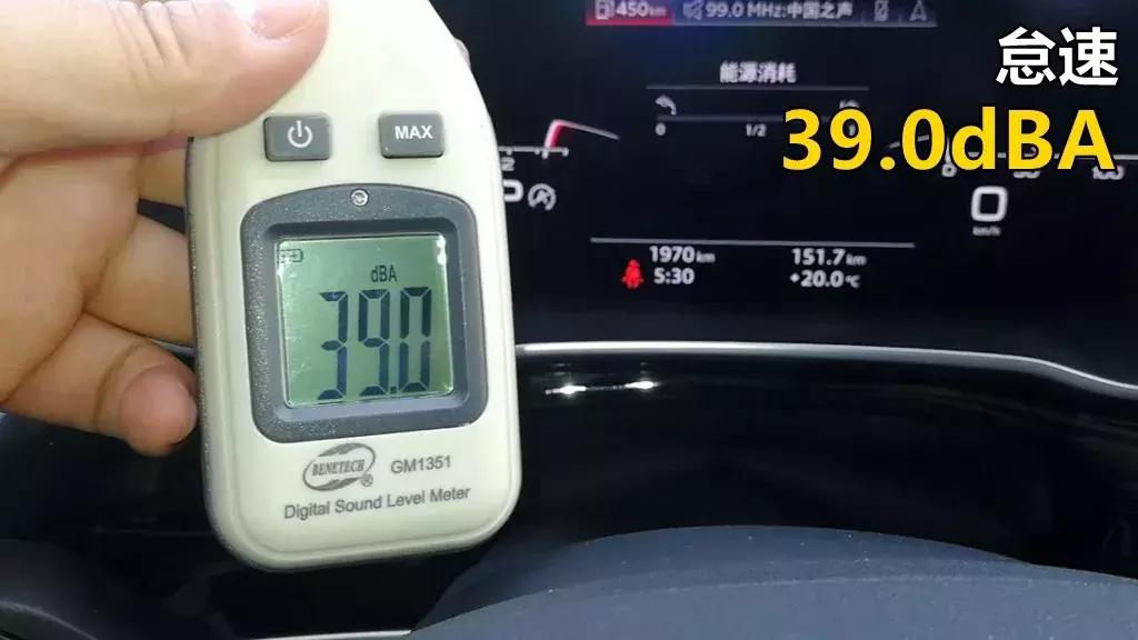 新一代奥迪Q3动力操控都很不错，刹车绝对可以拿满分