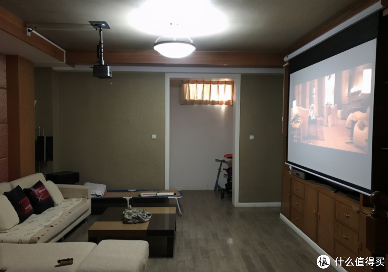 峰米激光影院4kmax测评,峰米激光电视t1和max哪个好