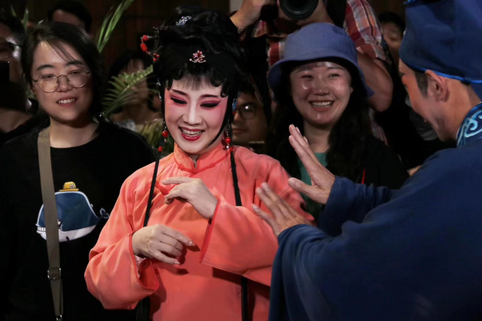 泉州“探亲”：艺术“爱人”是梨园戏，也是滋养梨园戏的这座城市