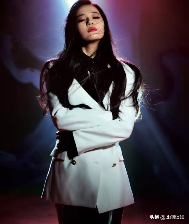 刘亦菲迪丽热巴lv秋冬女装秀,lv内场杨超越热巴