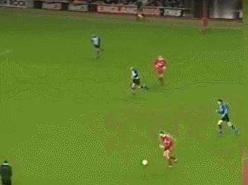 凡人-杰拉德：割开血管，仍是利物浦的颜色