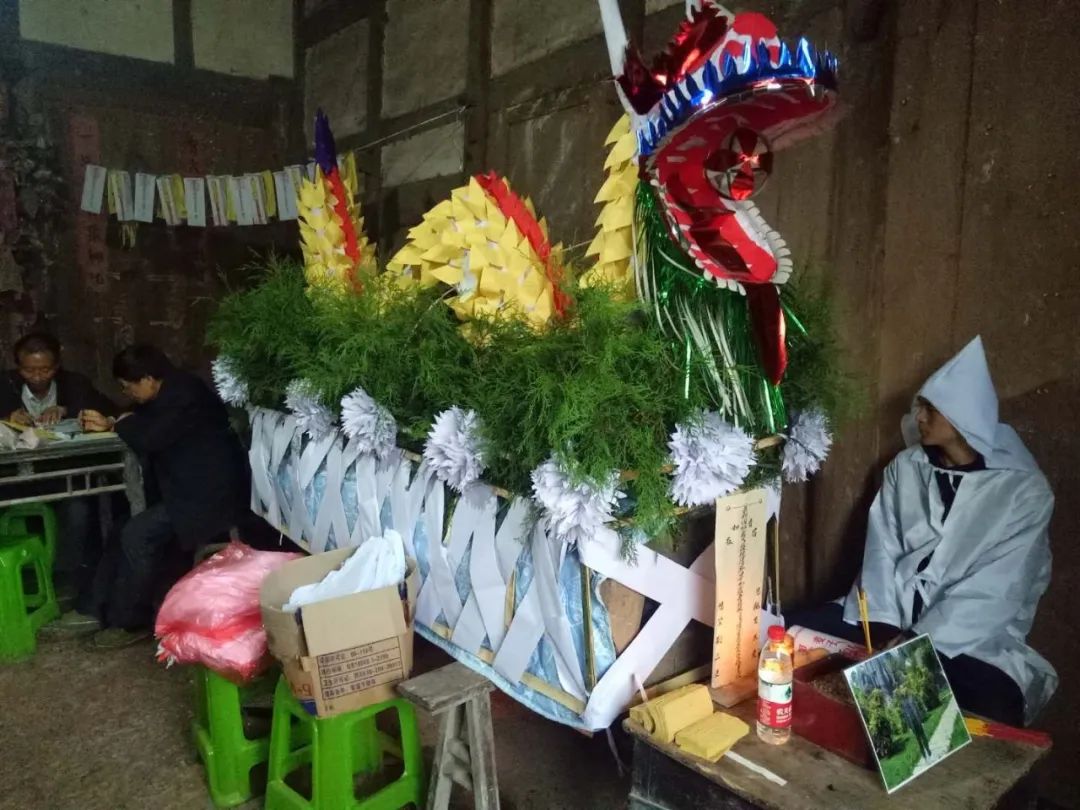 父亲得了脑梗没及时抢救我很内疚,脑梗昏迷家人可以放弃治疗吗