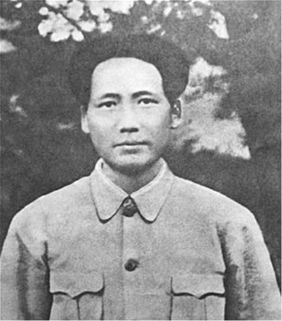 1961年陈赓在上海病逝，郭化若闻讯立即赶到上海：*长首**，我来迟了