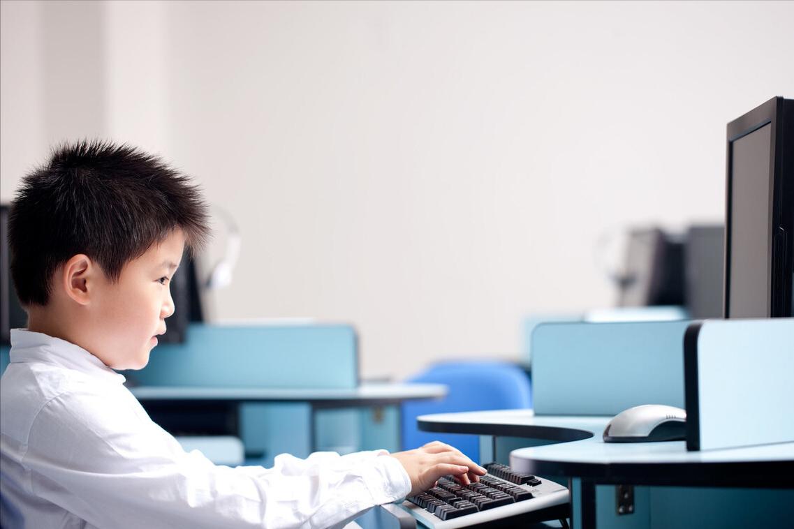 导致性早熟的真正元凶找到了,家长请自查,现在知道还不晚