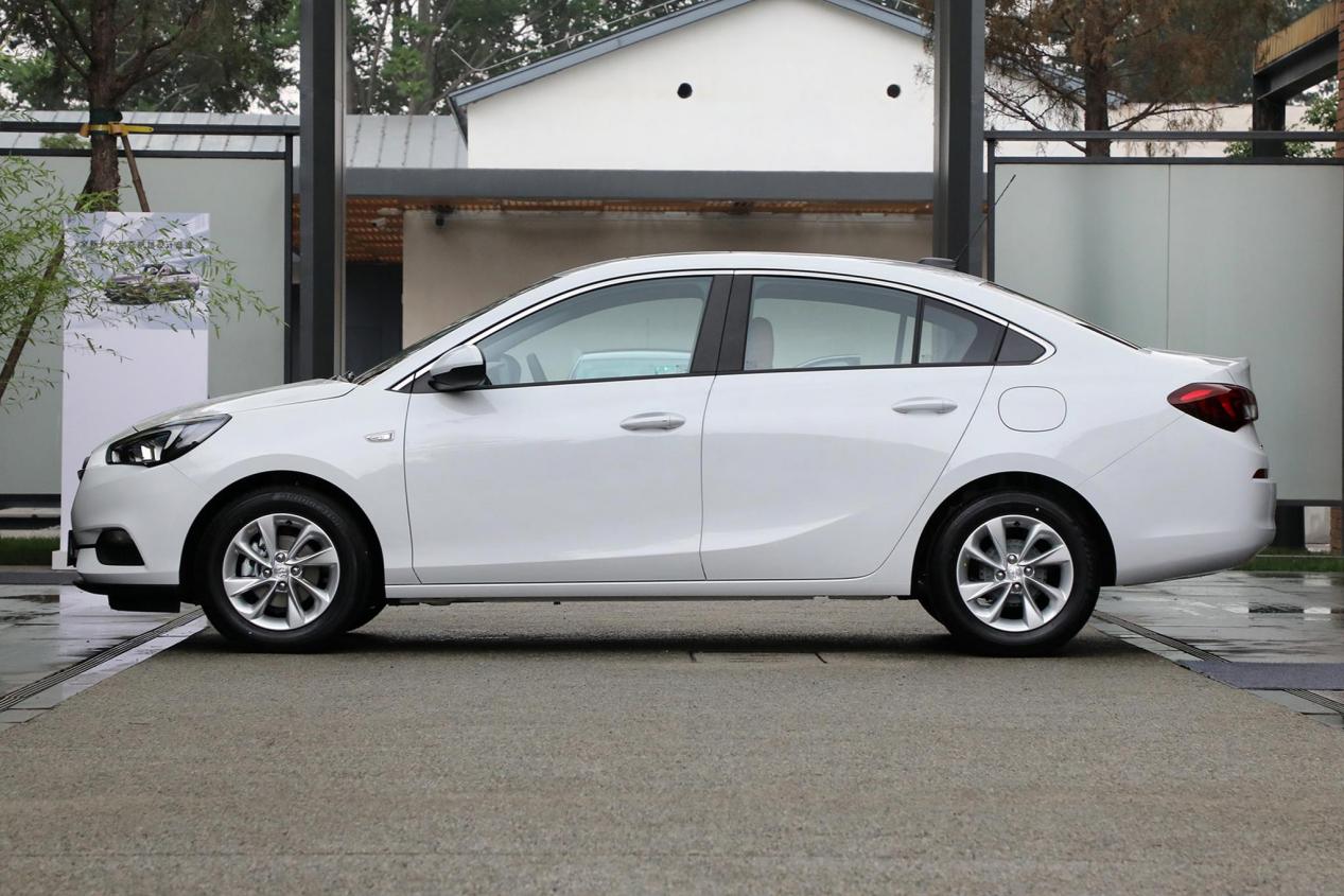 改款后的别克凯越值得买吗,5万多的新凯越